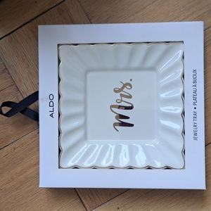 NWT ALDO "Mrs." JEWELRY TRAY